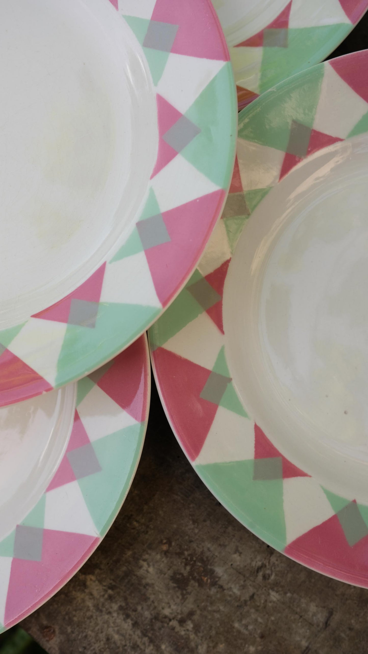lot de cinq assiettes Sarreguemines vintage modèle Arlequin