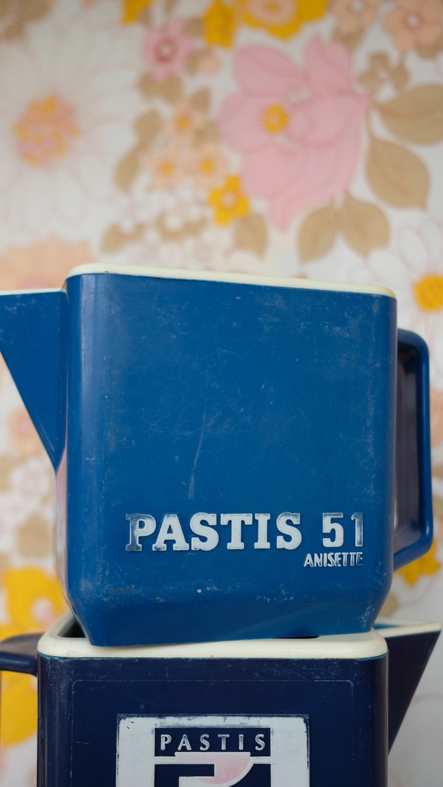 Pichet publicitaire Pastis 51 en plastique