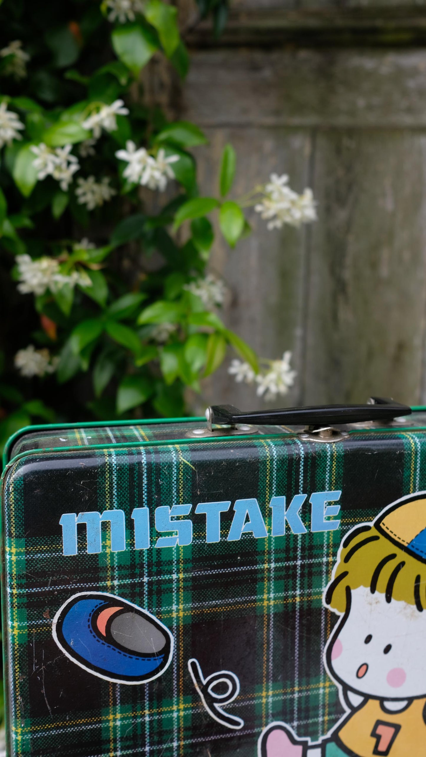 Valise vintage en métal made in Korea