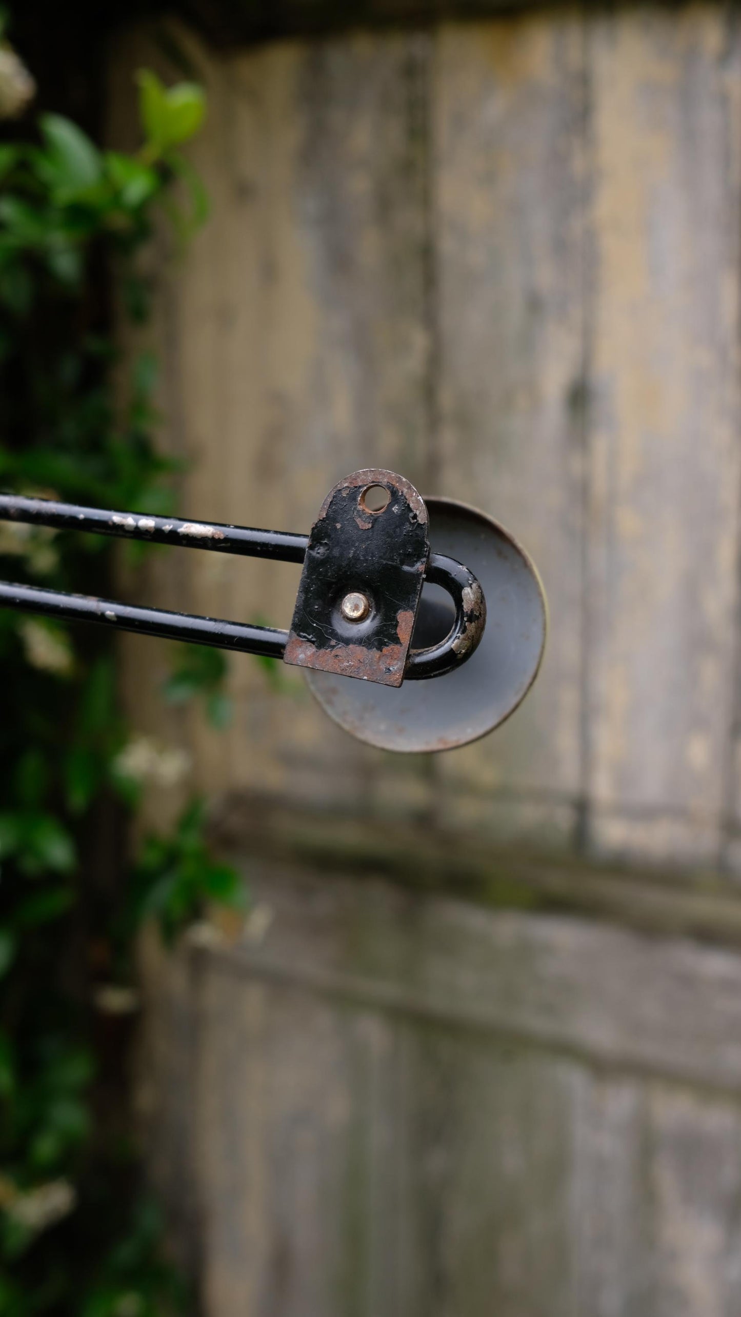 Patère vintage en méral