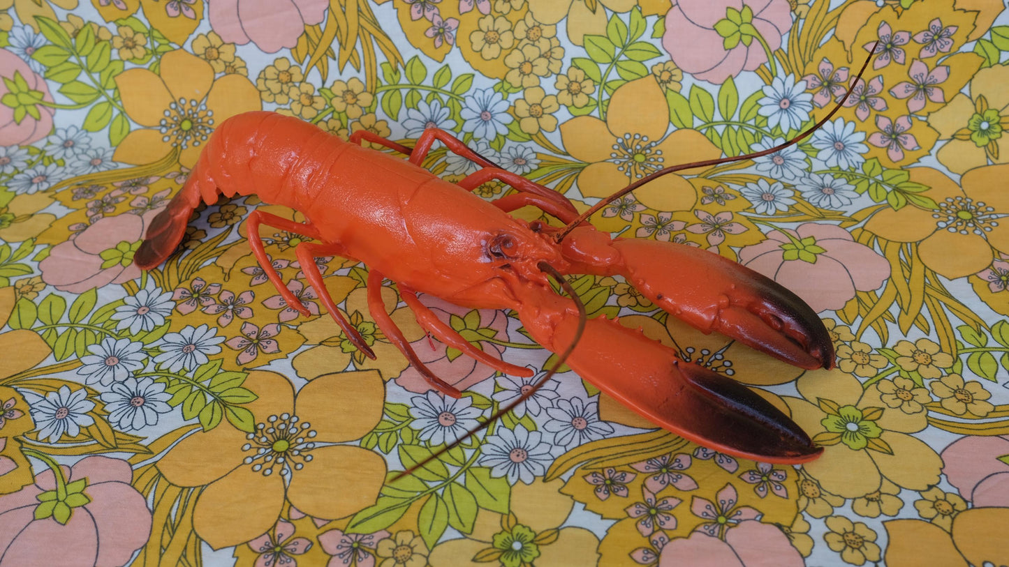 Homard de poissonnerie en plastique