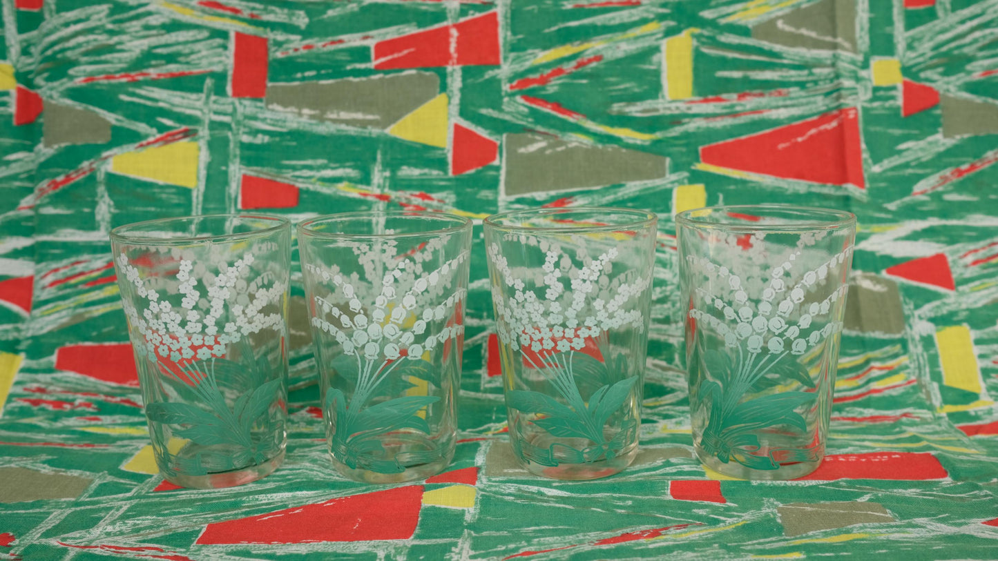 Verres à eau motif muguet