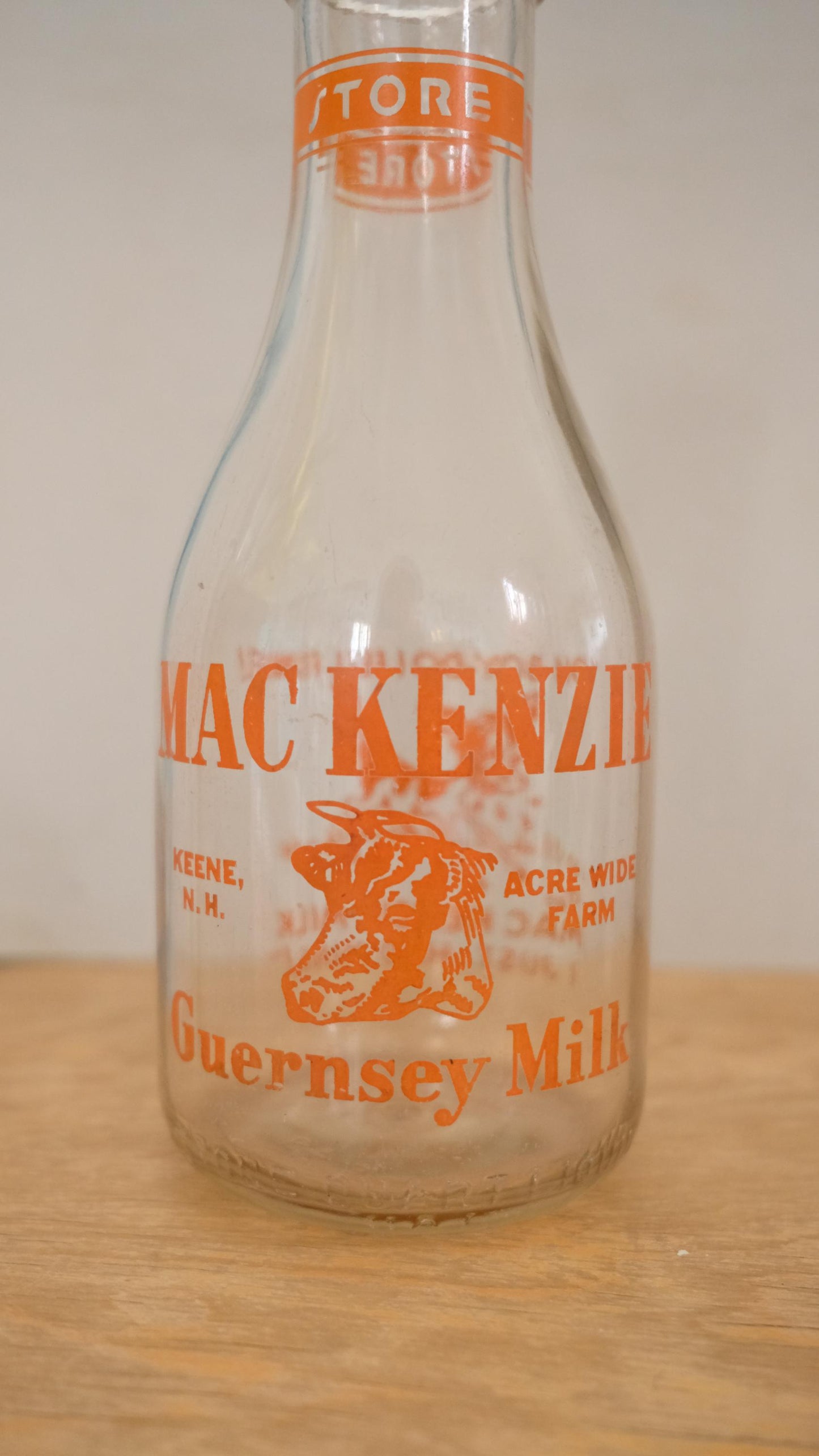 Bouteille de lait Mac Kenzie vintage sérigraphiée