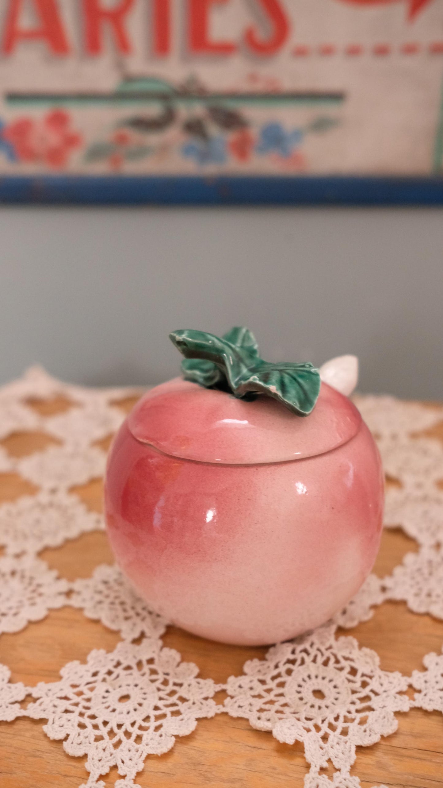 Pot à moutarde/confiture en barbotine pêche vintage