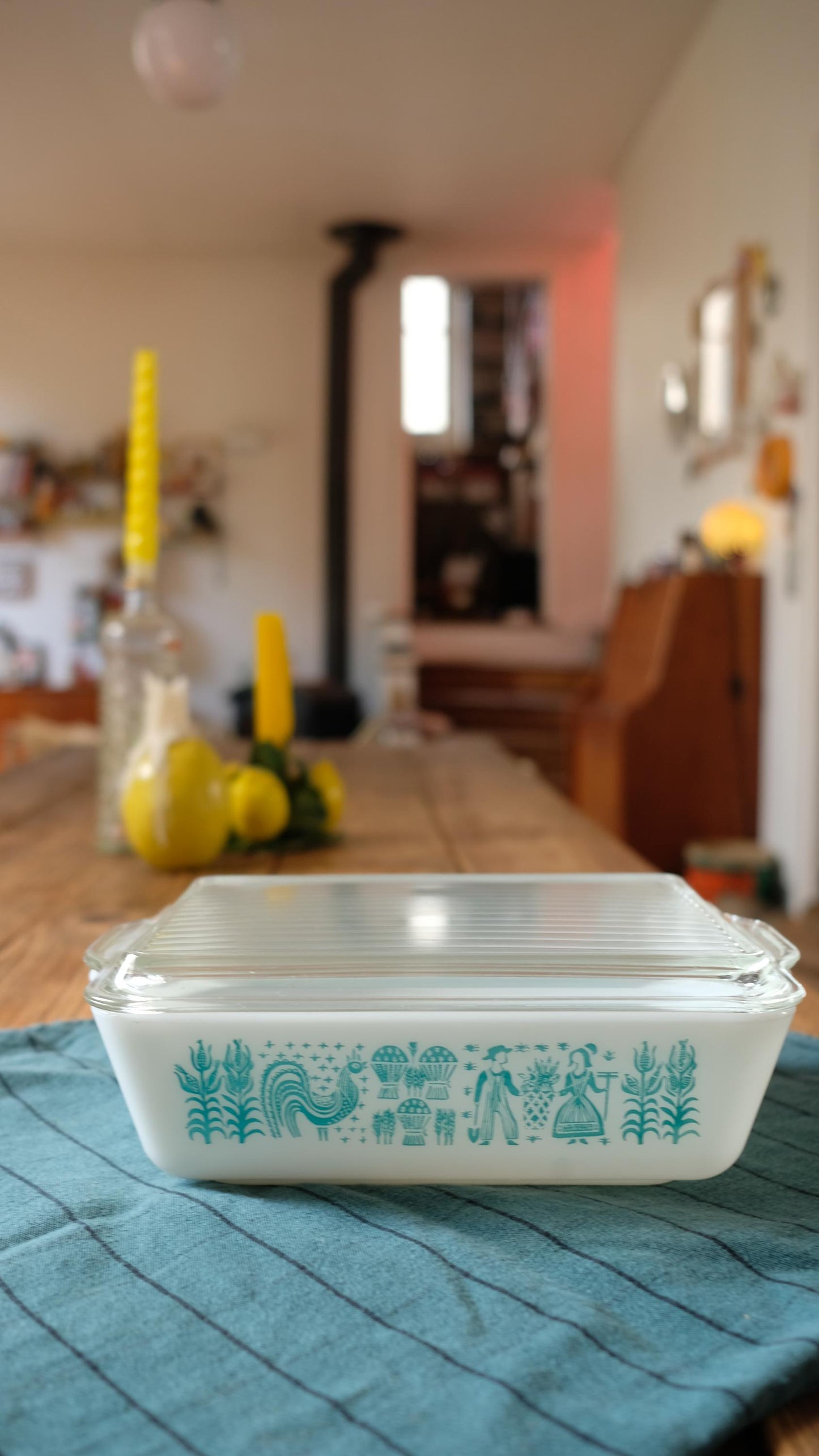 Plat à four vintage en pyrex made in Usa modèle hamish butterprint