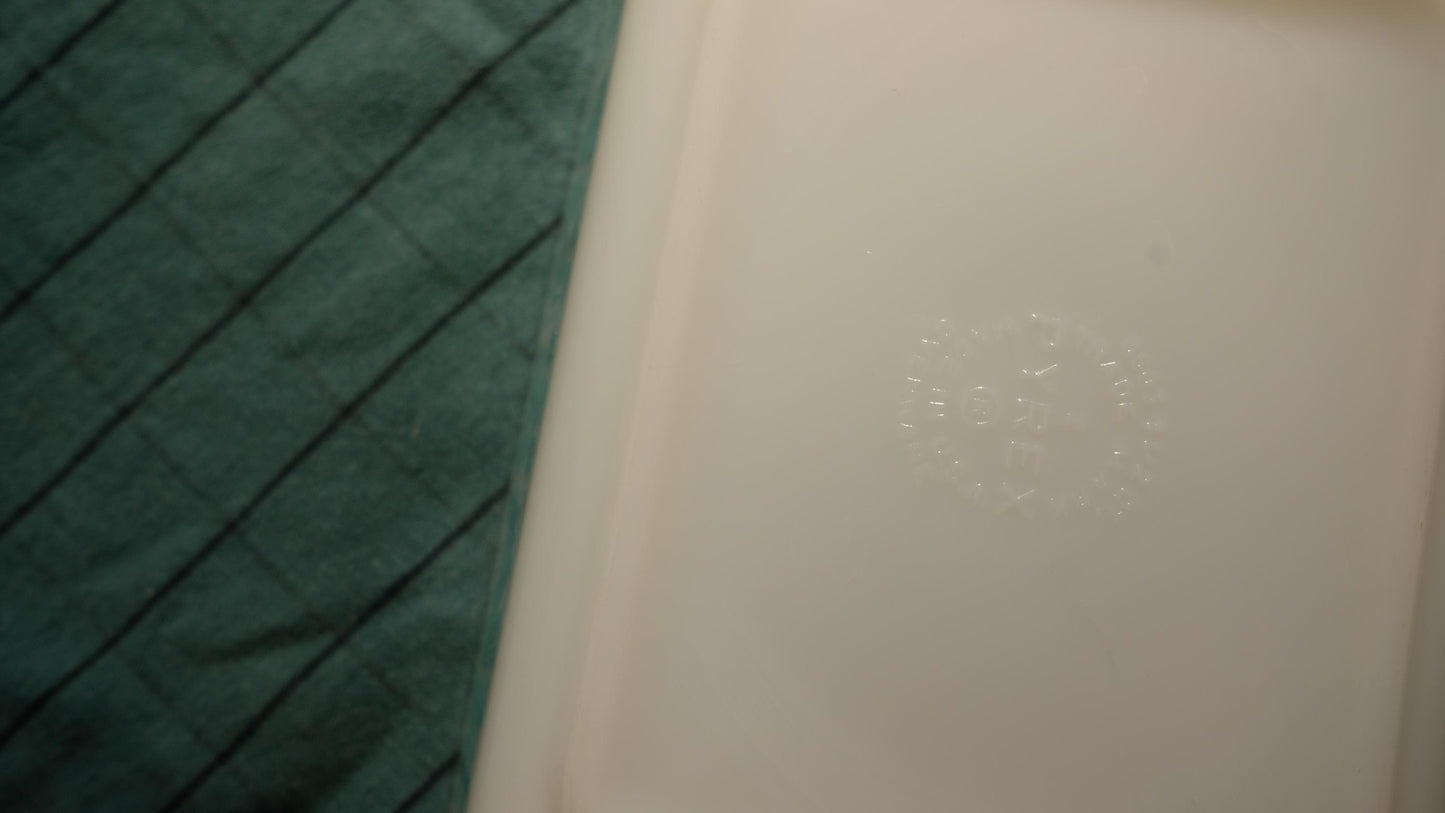 Plat à four vintage en pyrex made in Usa modèle hamish butterprint