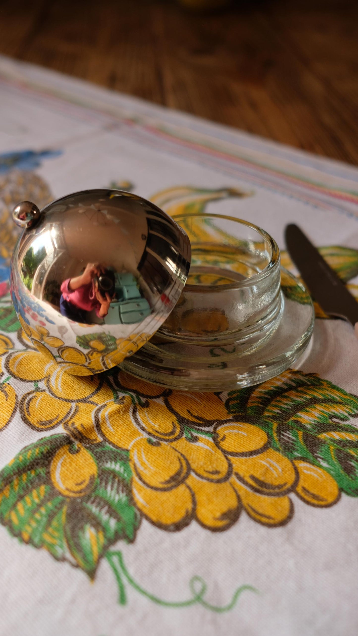 Beurrier vintage en métal argenté et verre