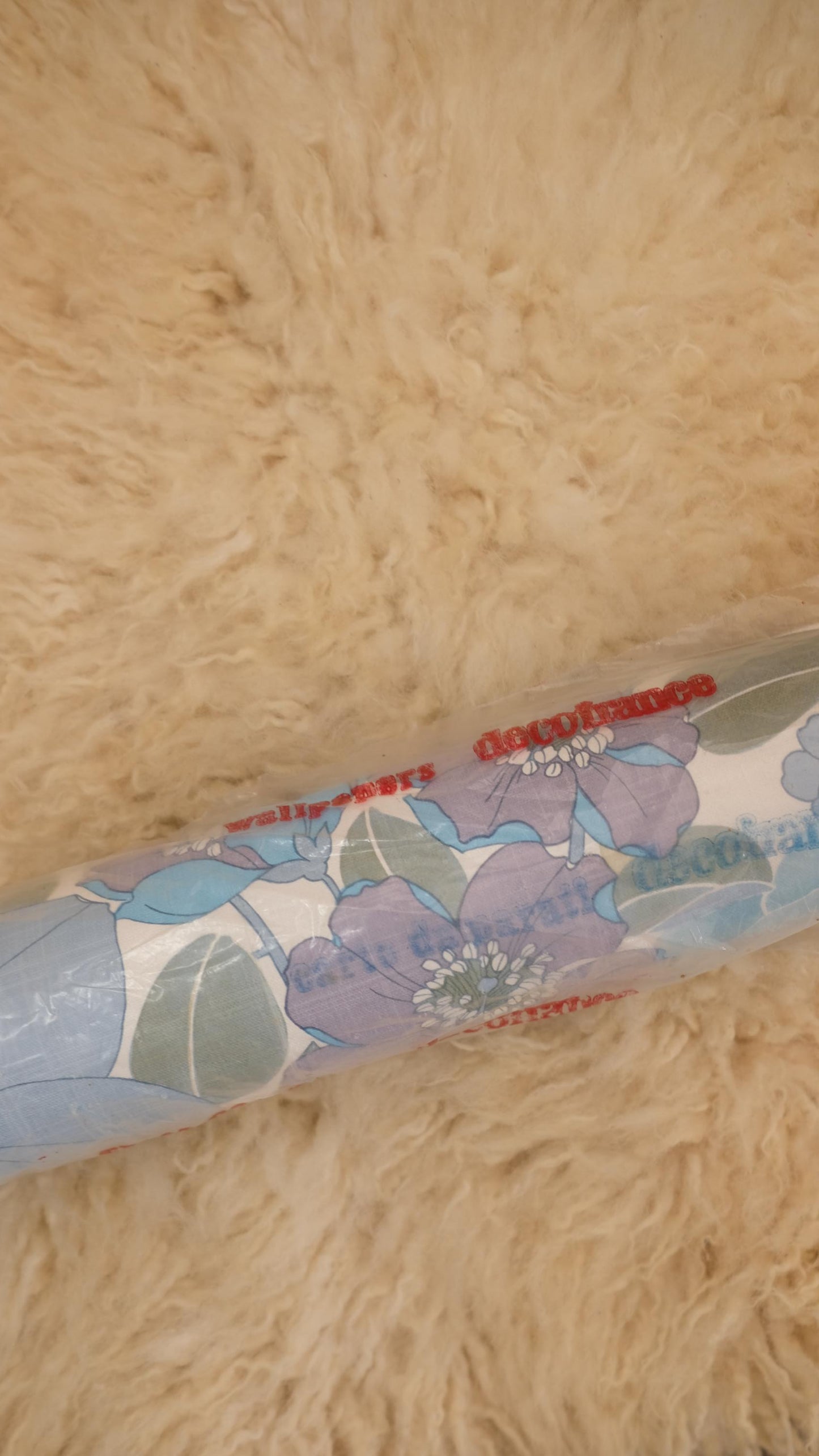 Rouleau de papier peint vintage années 70