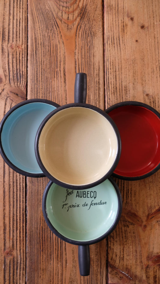 Lot de quatre caquelons vintage Aubecq