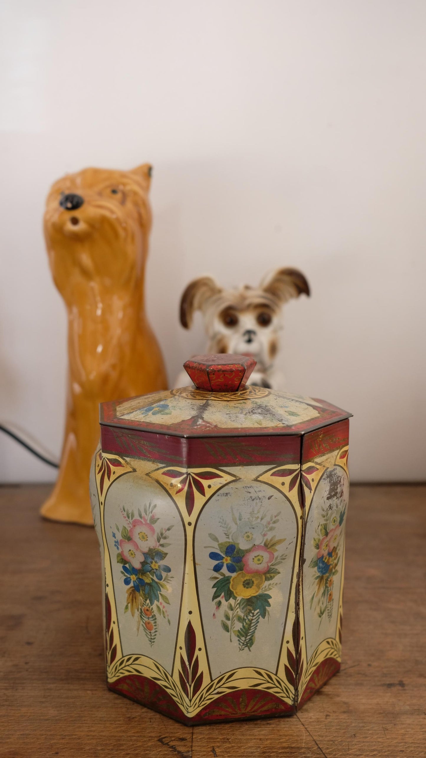 Boîte de bonbons vintage en métal