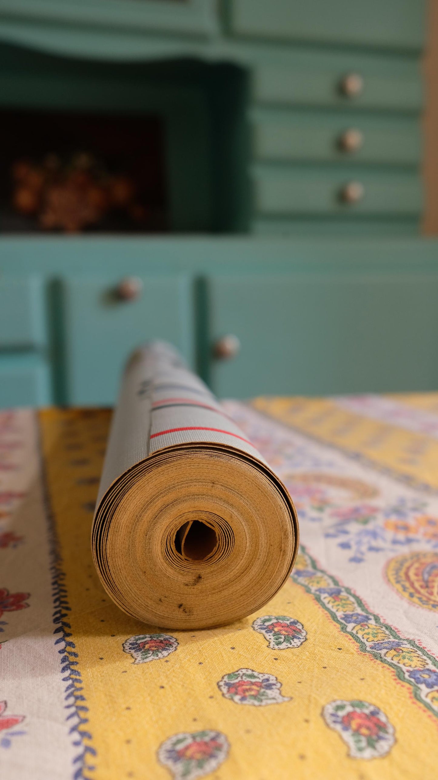 Rouleau de papier peint vintage JO de 1984