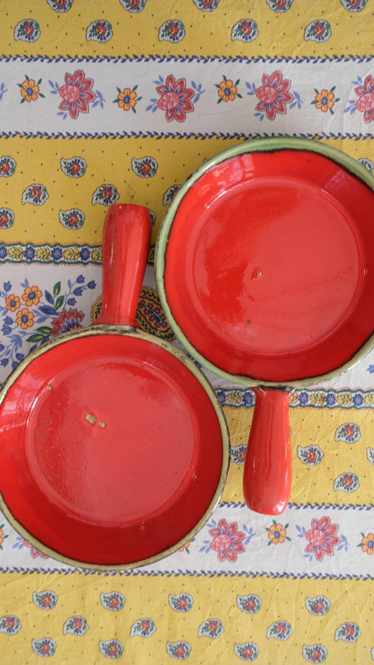 Lot de deux poêlons vintage en céramique style vallauris
