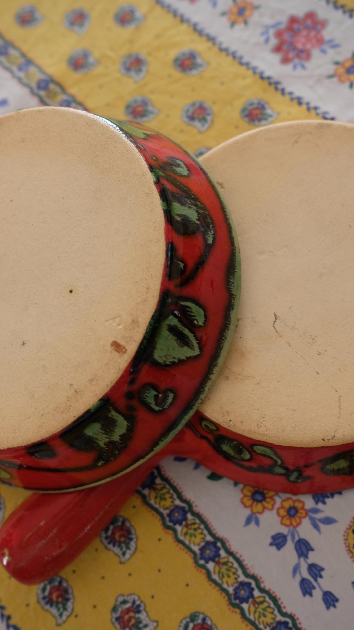 Lot de deux poêlons vintage en céramique style vallauris