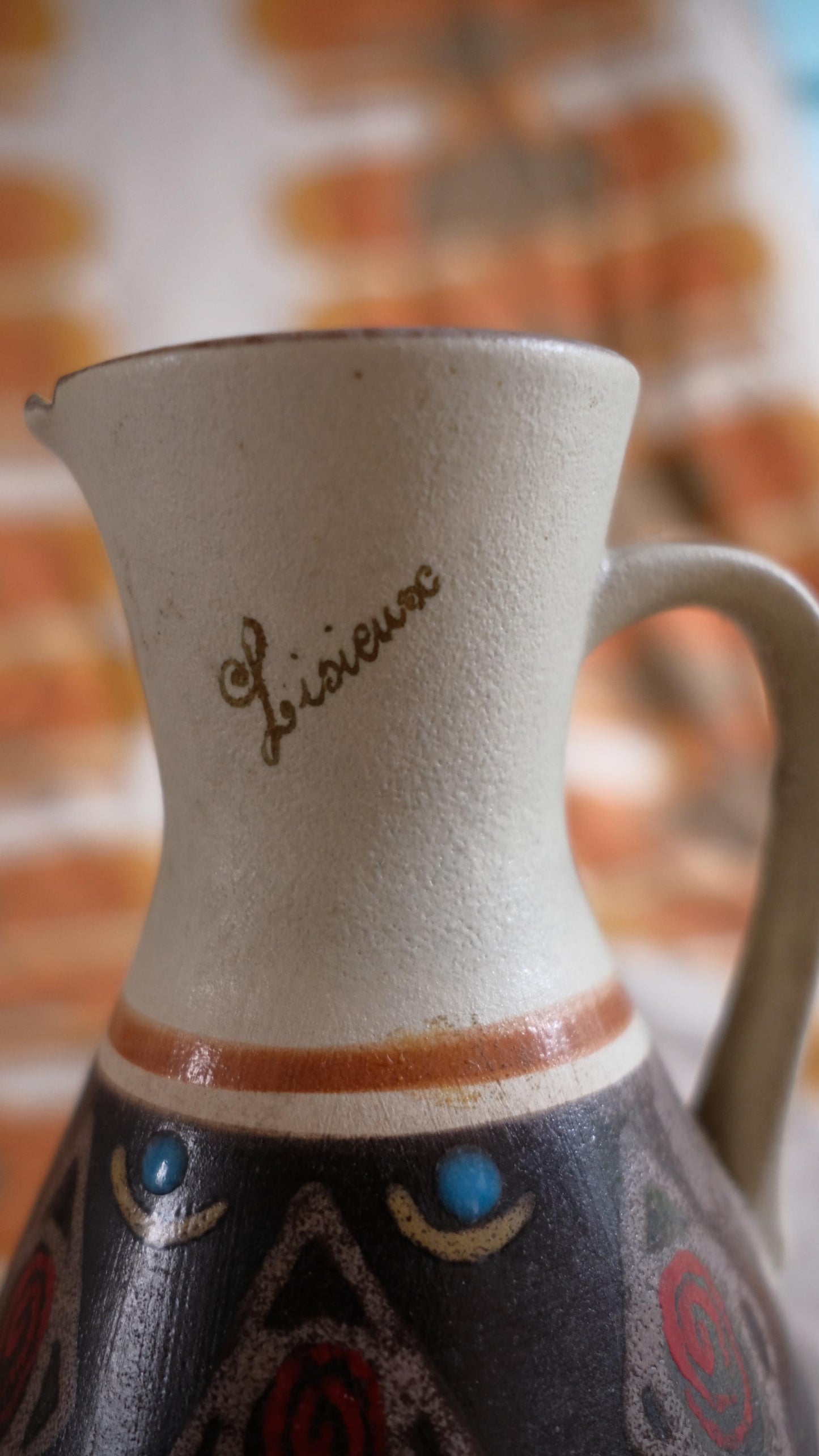 Vase numéro 219 souvenir de Lisieux vintage made in West Germany