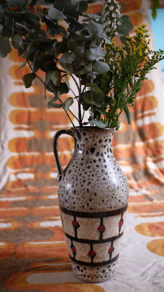 Vase made in west Germany numéro 233