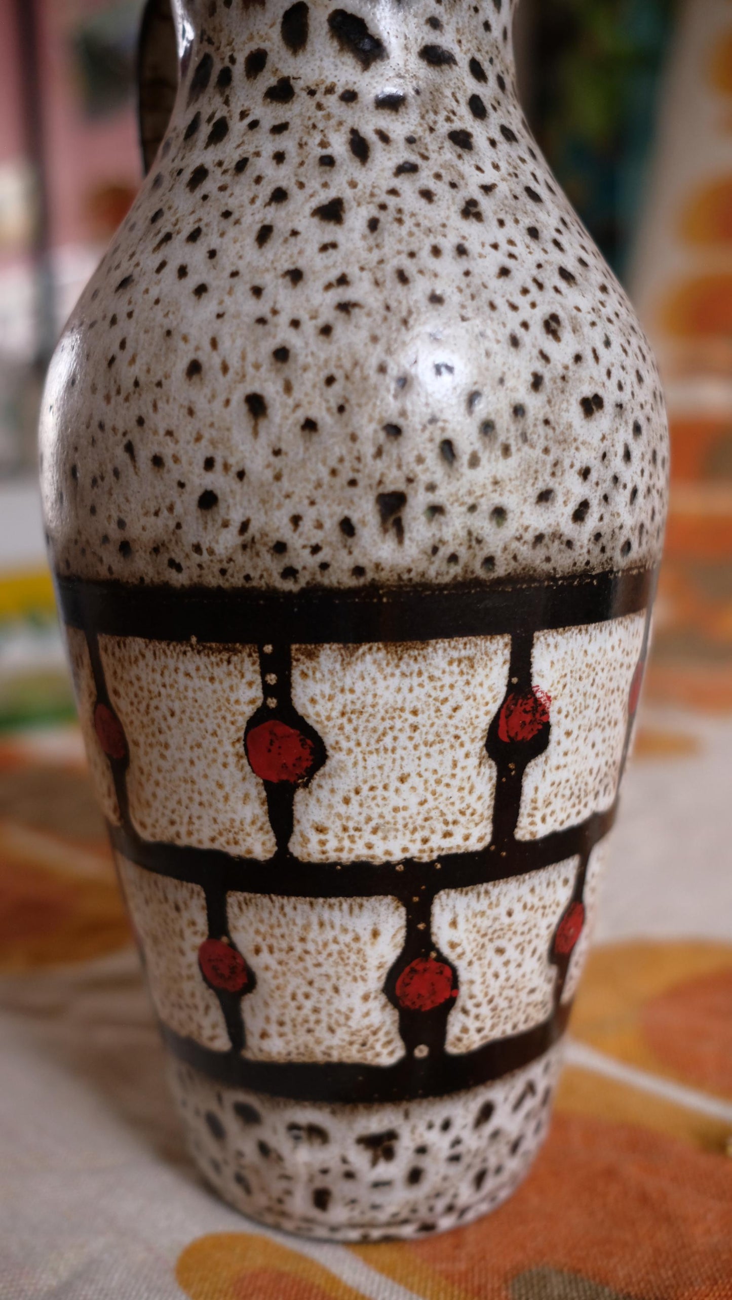Vase made in west Germany numéro 233