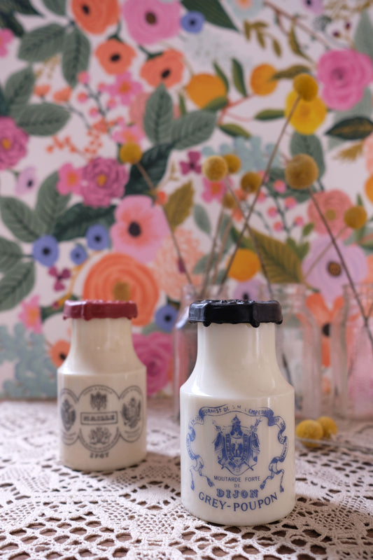 Pots de moutardes en arcopal