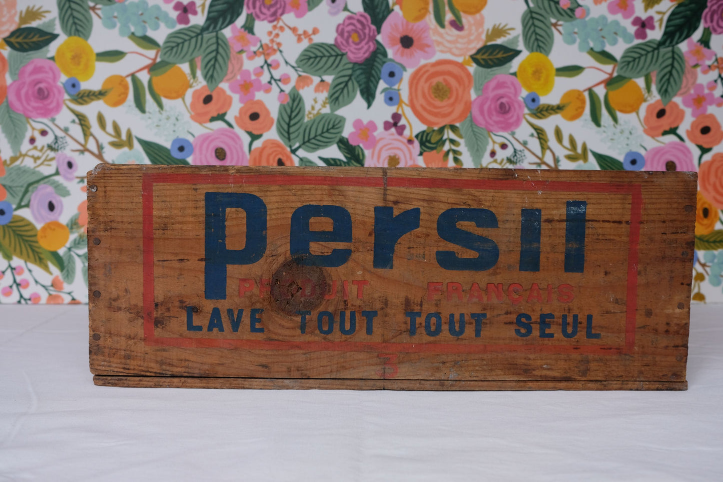 Caisse de lessive Persil