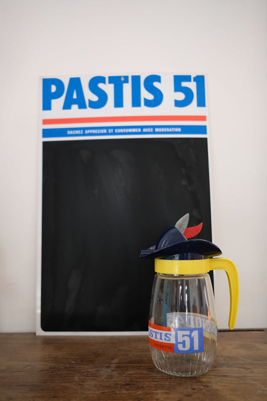 Carafe pastis 51 à chapeau mousquetaire